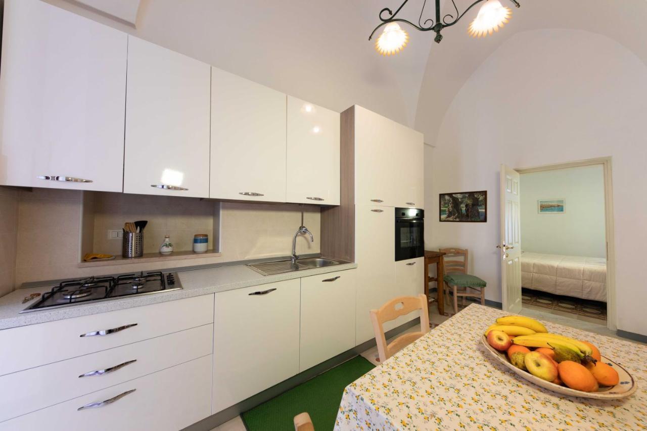 Casa Vacanza La Stradella Ostuni Eksteriør billede